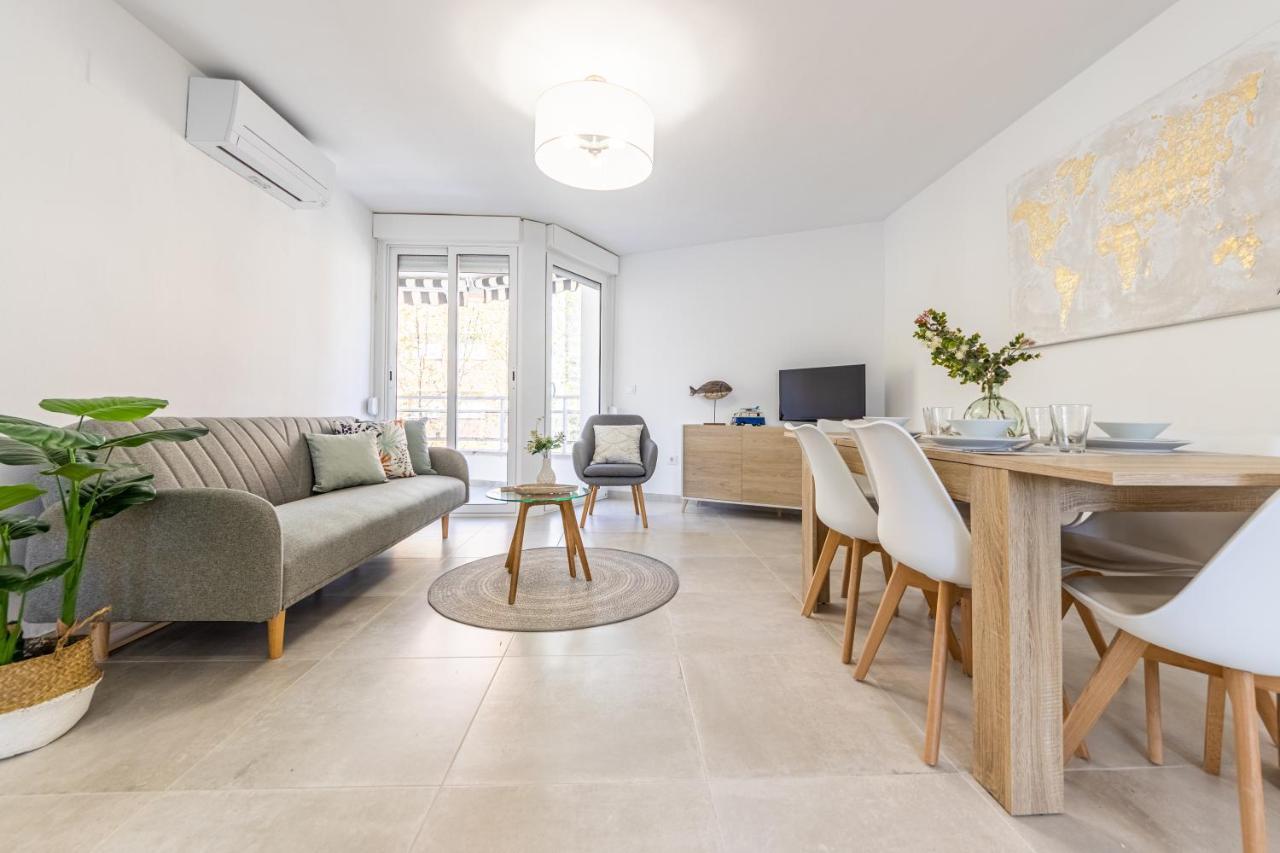 Boooom!!! Apartment With Swimming Pool Salou Buitenkant foto